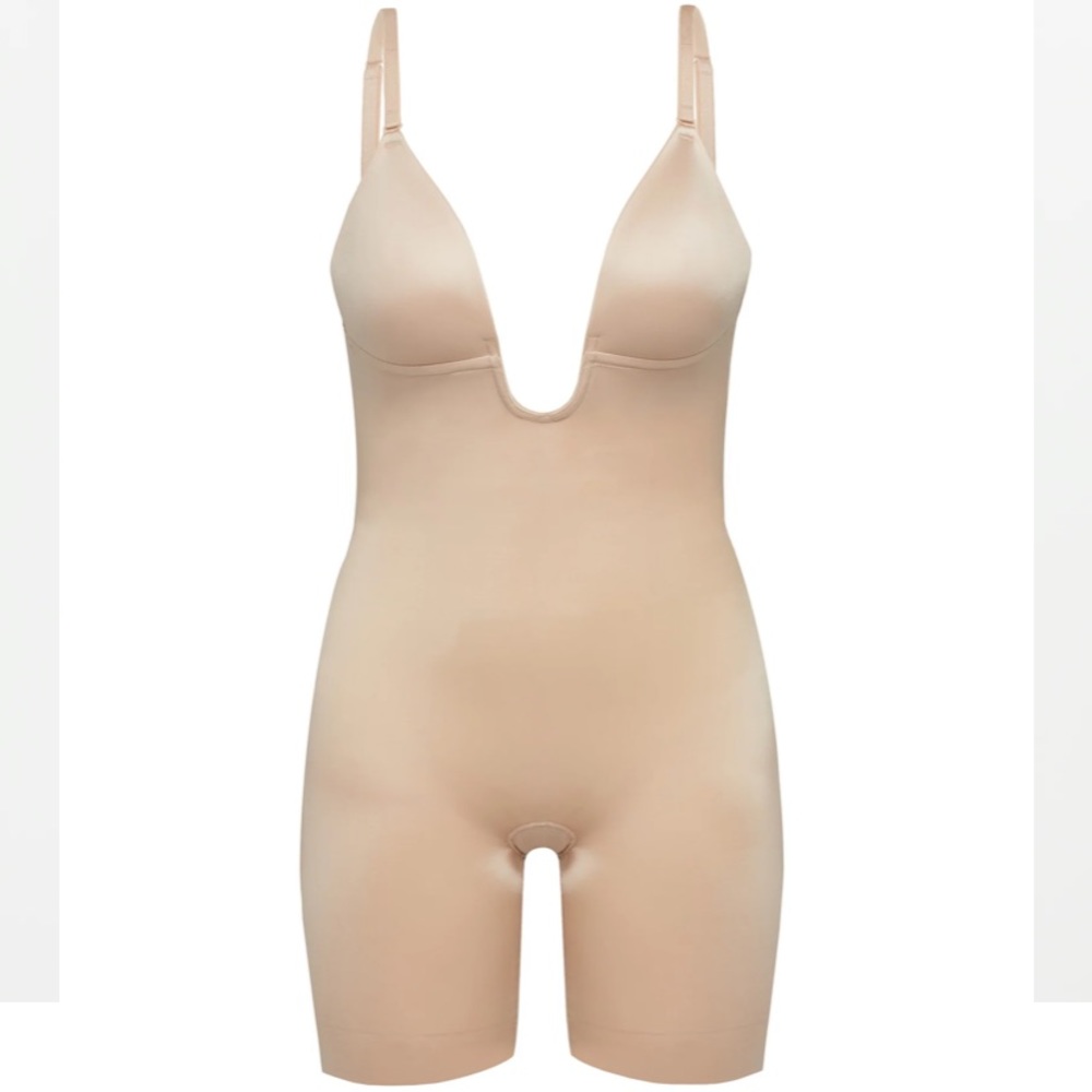 Spanx Suit Your Fancy Plunge Low-Back Mid-Thigh Bodysuit Size Small